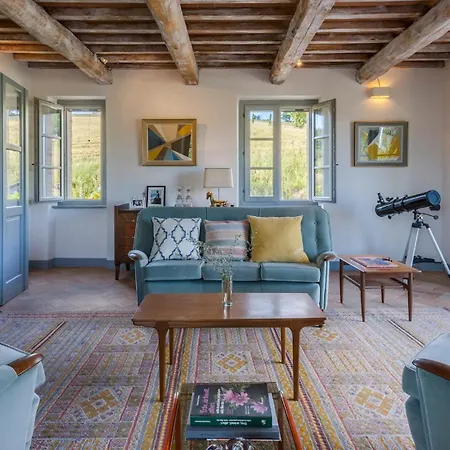 Casa Vita 8, Emma Villa Matelica